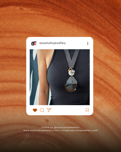 Bold Elegant Necklace in Tawny Colour