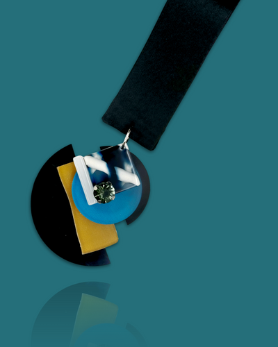 Detachable Arty Necklace in Ocean Colour with geometric design and marble pattern gem.